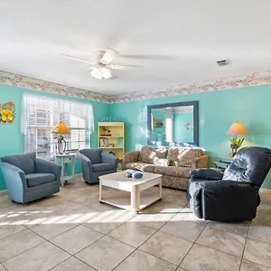 https://wendwood-d4.panamacity-beachhotels.com