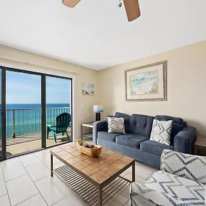 https://the-summit-1011.panamacity-beachhotels.com